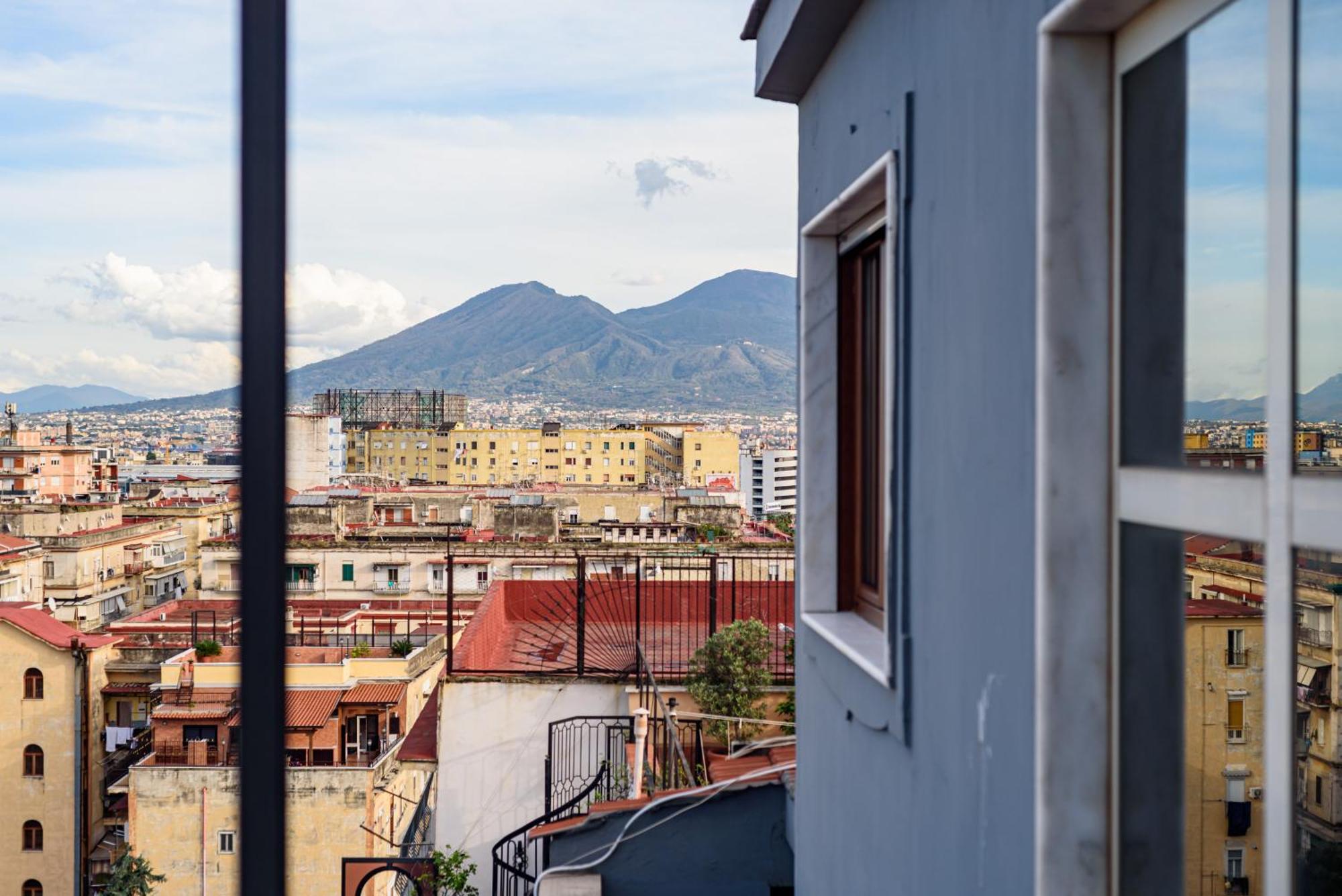 D'Amelio'S Suites Νάπολη Εξωτερικό φωτογραφία
